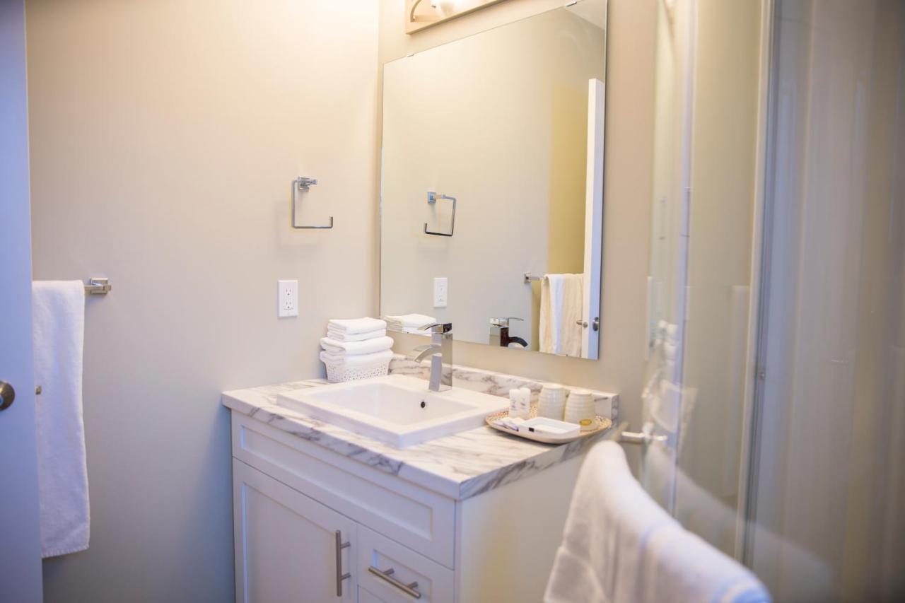 Downtown Whitehorse Deluxe 2 Bedroom Condo Εξωτερικό φωτογραφία